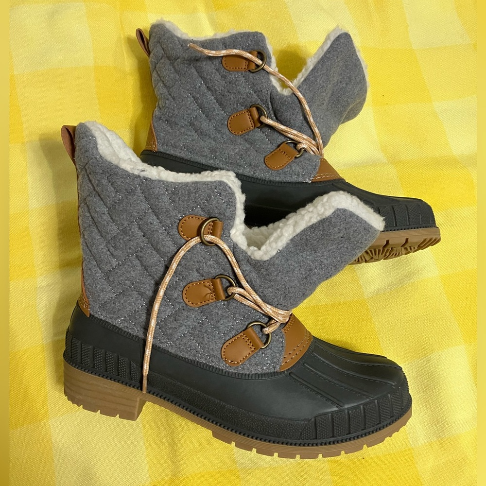 Time and Tru women’s boots size 8